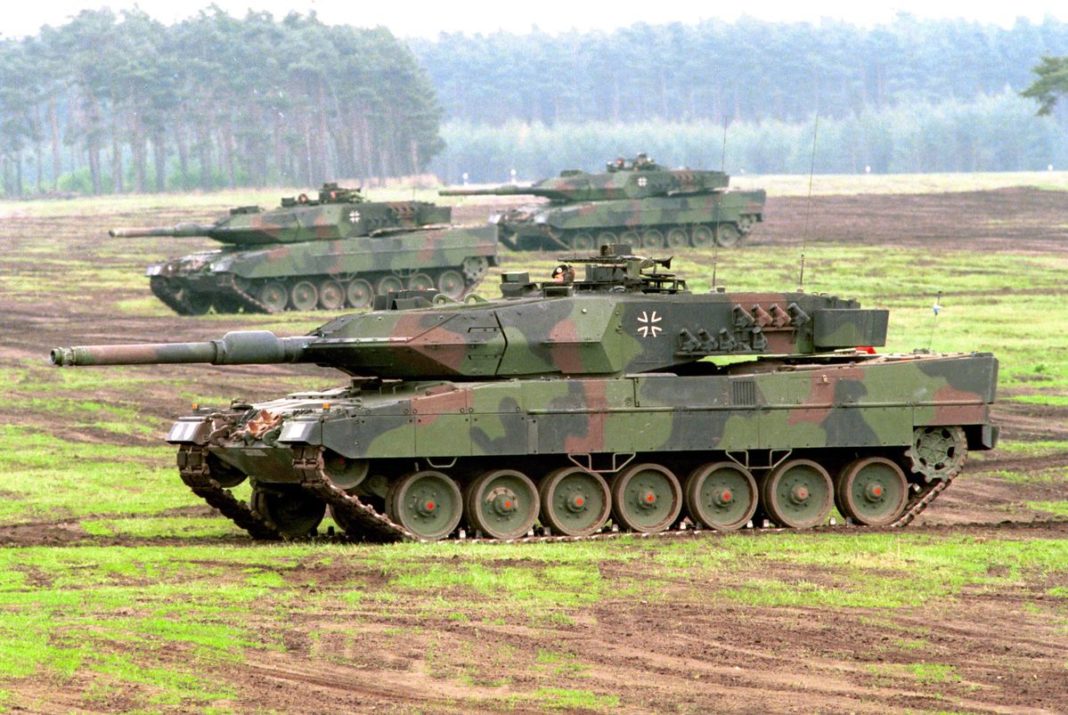 Leopard II MBTs